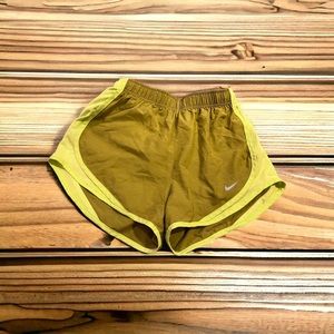 DRI-FIT small like new Nike